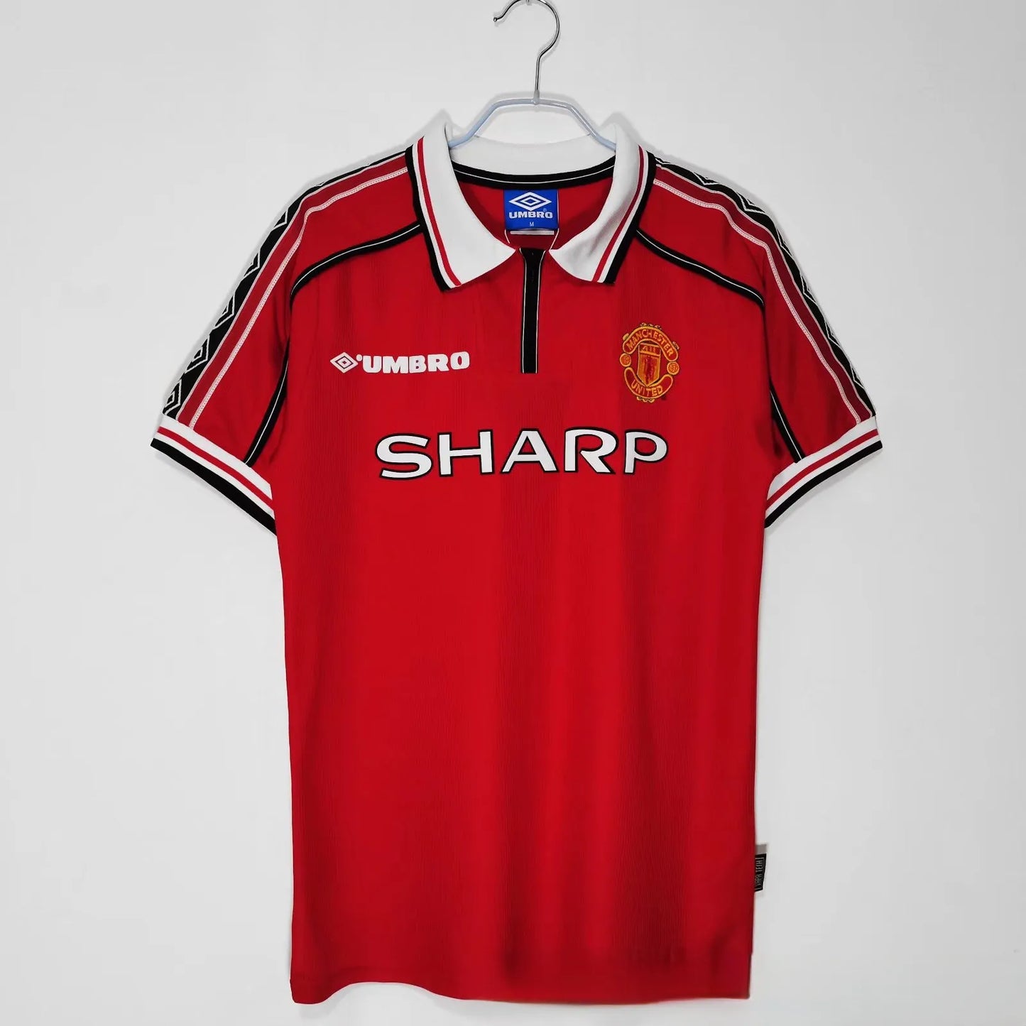 United 1999/00 Shirt